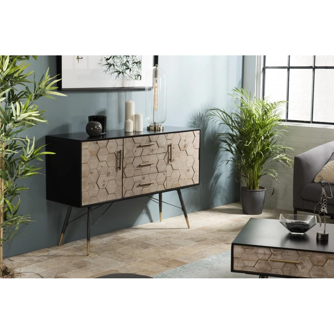 Buffet 2 Portes 3 Tiroirs Scandinave En Sapin Et Métal - DEBORAH – Image 4