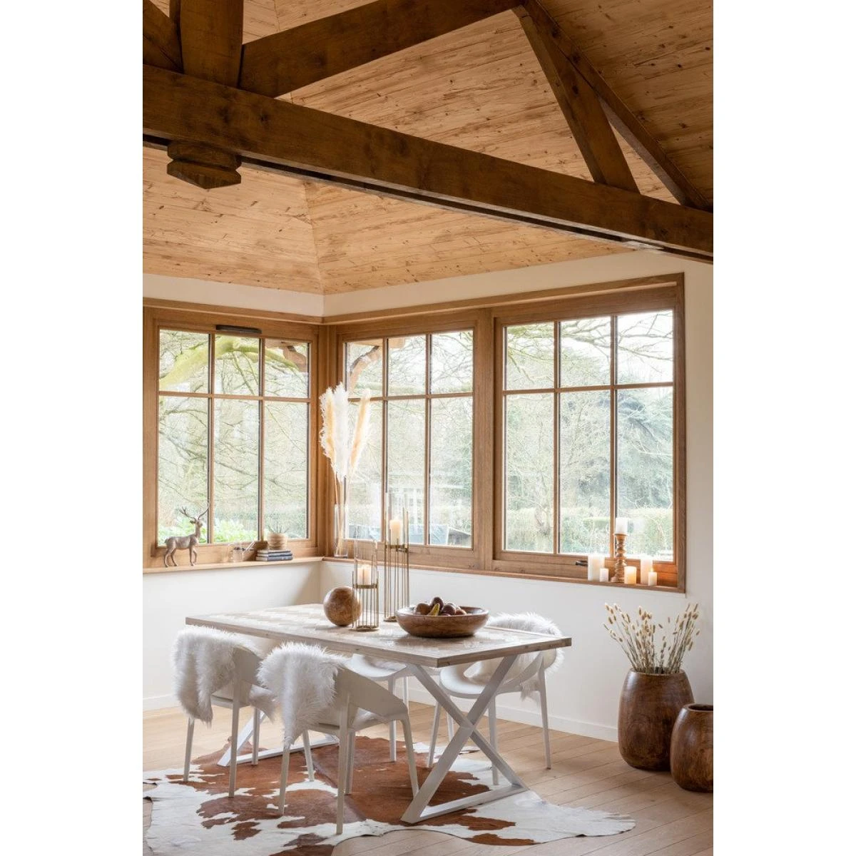 Table à Manger MOUNIE Motifs Chevron Naturel Clair / Pieds Métal Bla... – Image 5